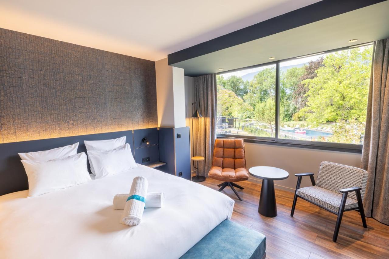 Miura Hotel Voglans ภายนอก รูปภาพ
