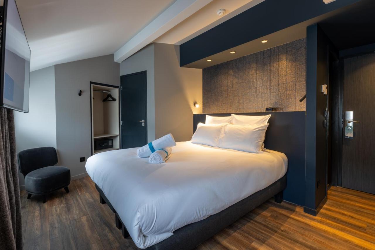 Miura Hotel Voglans ภายนอก รูปภาพ