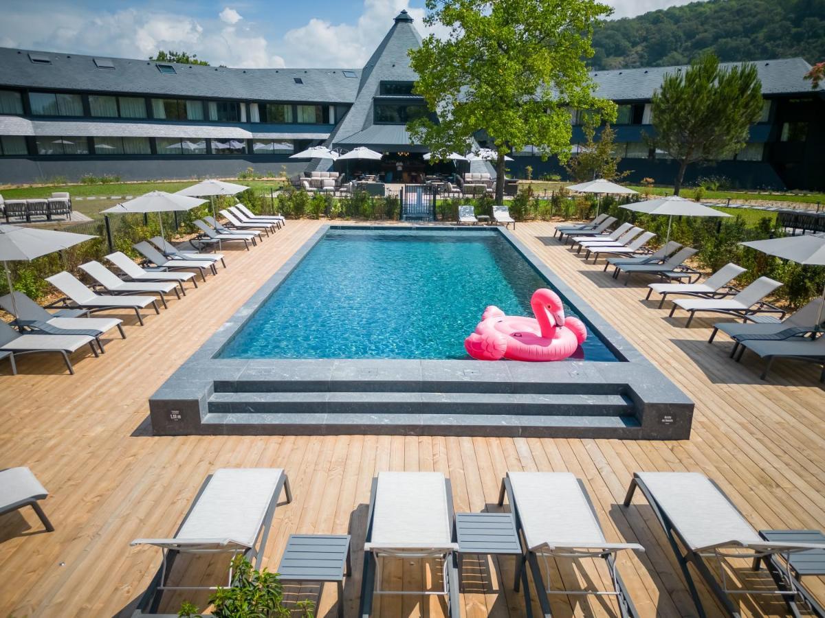 Miura Hotel Voglans ภายนอก รูปภาพ