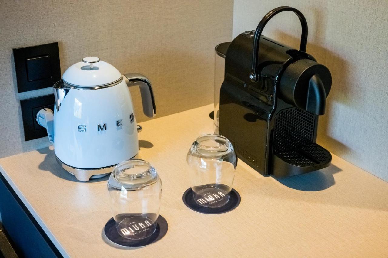Miura Hotel Voglans ภายนอก รูปภาพ