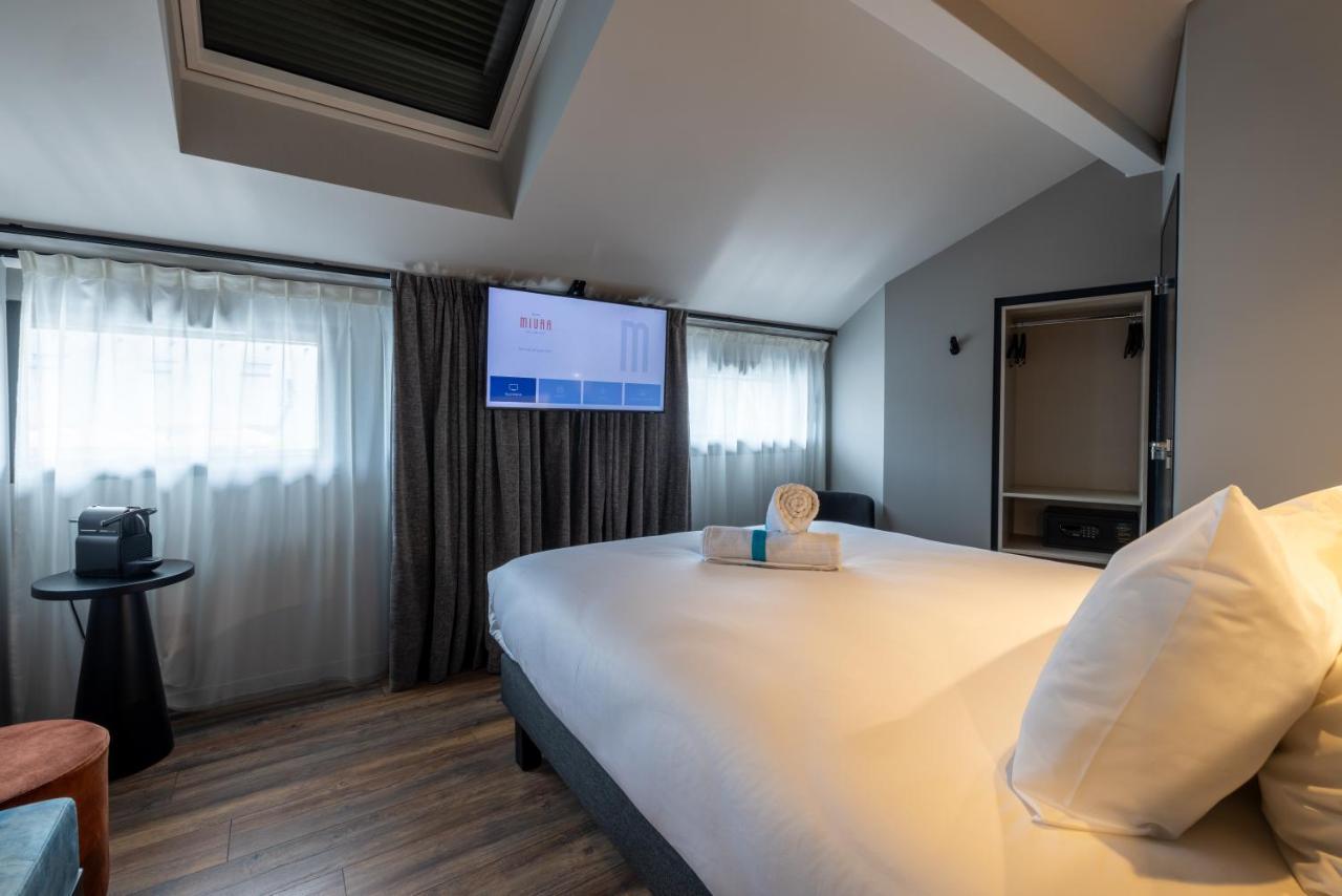 Miura Hotel Voglans ภายนอก รูปภาพ