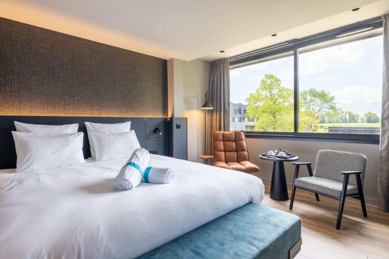 Miura Hotel Voglans ภายนอก รูปภาพ