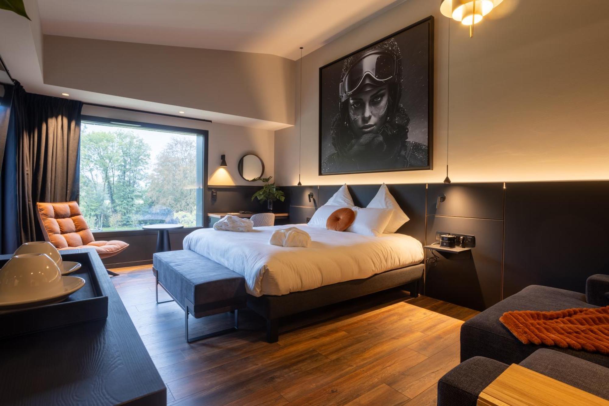 Miura Hotel Voglans ภายนอก รูปภาพ